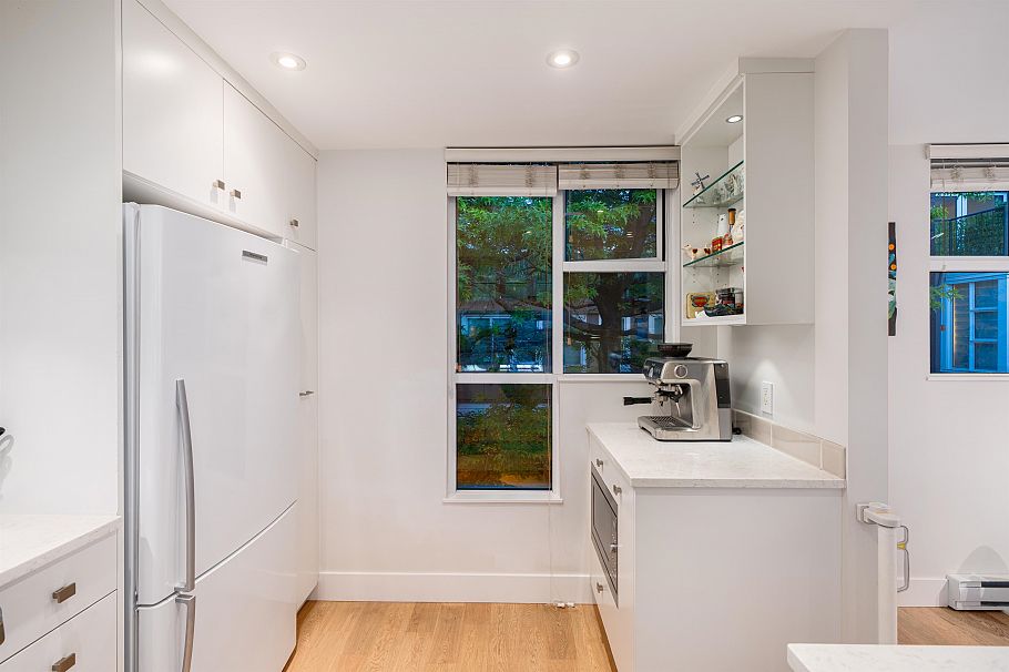 832 W 7th Avenue Vancouver, BC - 15