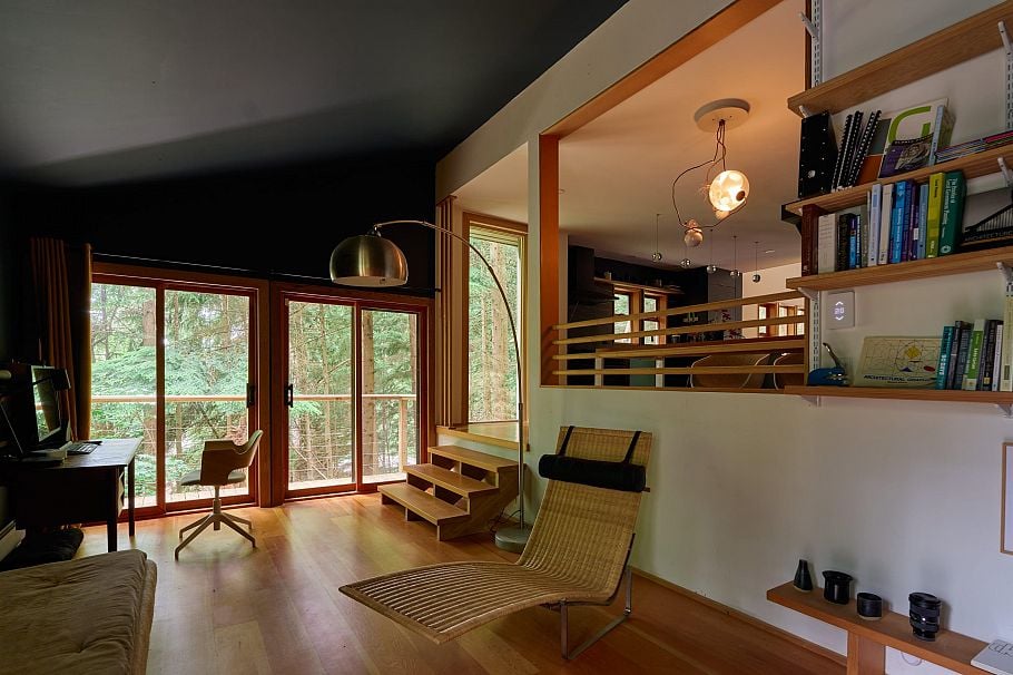 4759 Mountain Highway North Vancouver, BC - 11
