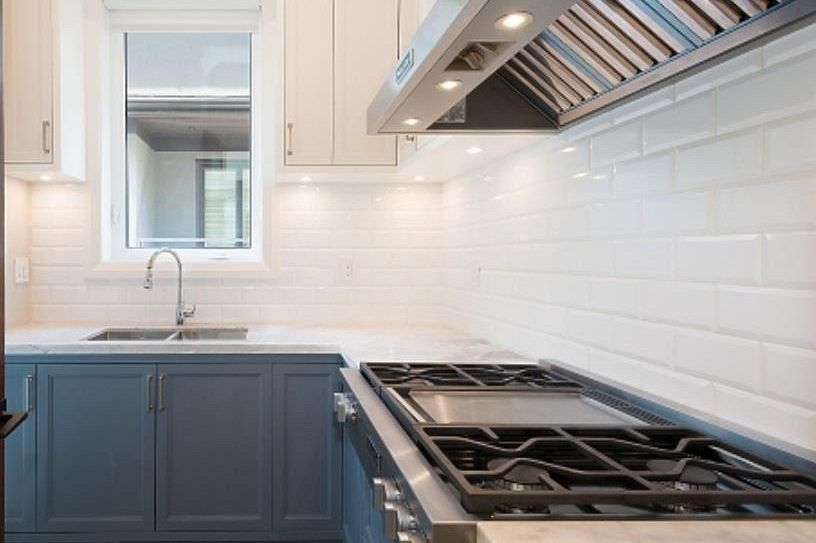 3708 W 35th Avenue Vancouver, BC - 6