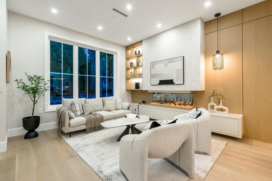 2078 W 57th Avenue Vancouver, BC - 5