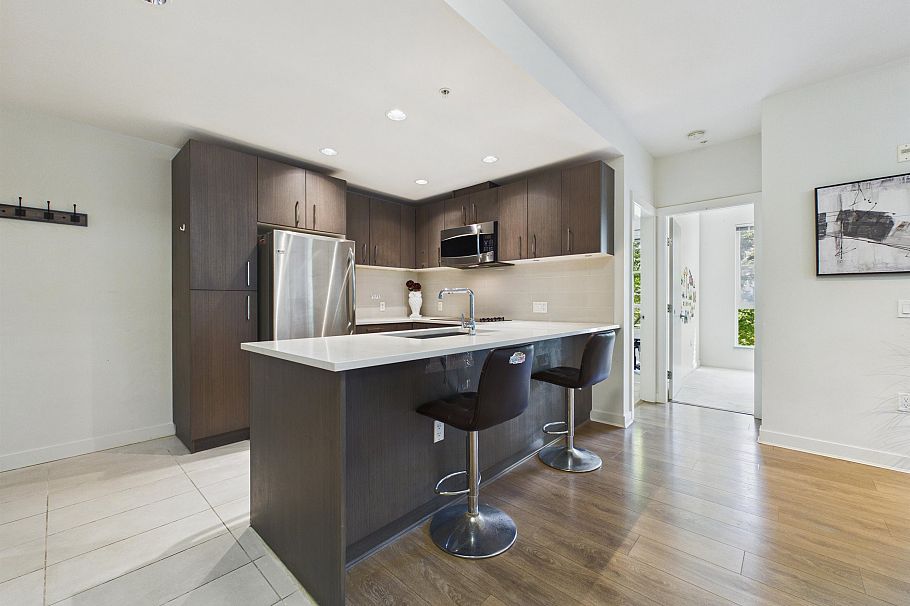 213 5983 Gray Avenue Vancouver, BC - 5