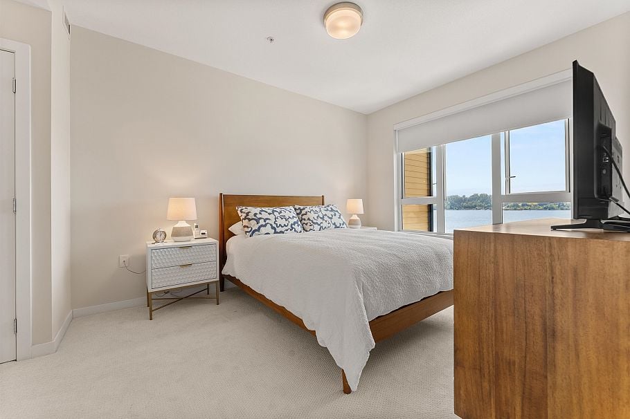 305 3911 Cates Landing Way North Vancouver, BC - 17