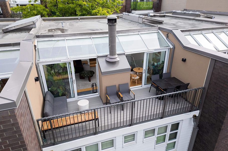 832 W 7th Avenue Vancouver, BC - 21