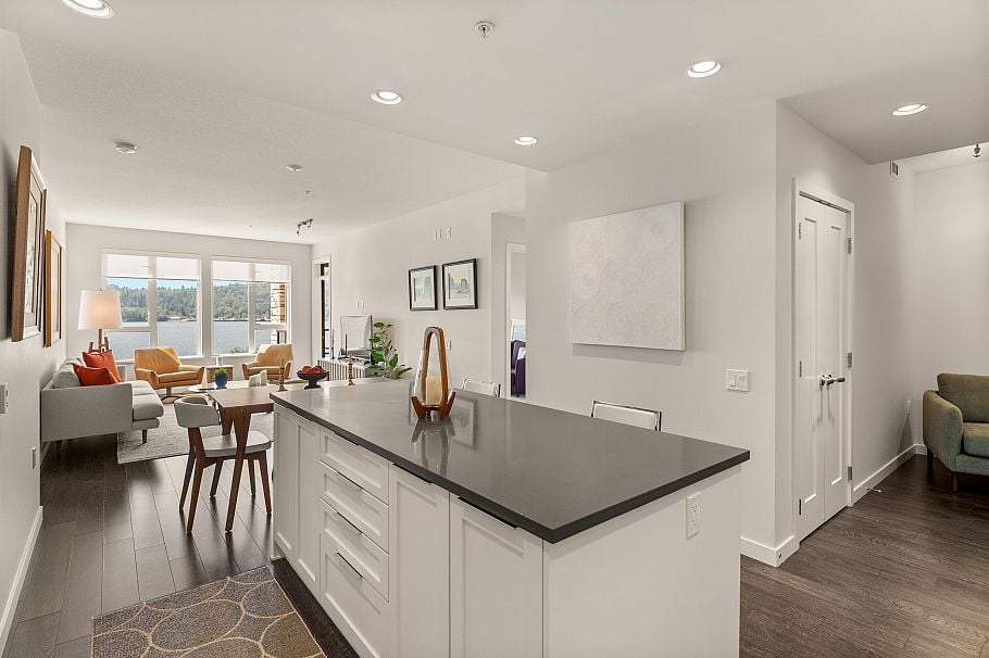 305 3911 Cates Landing Way North Vancouver, BC - 13