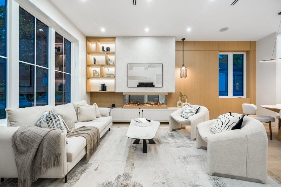 2078 W 57th Avenue Vancouver, BC - 4