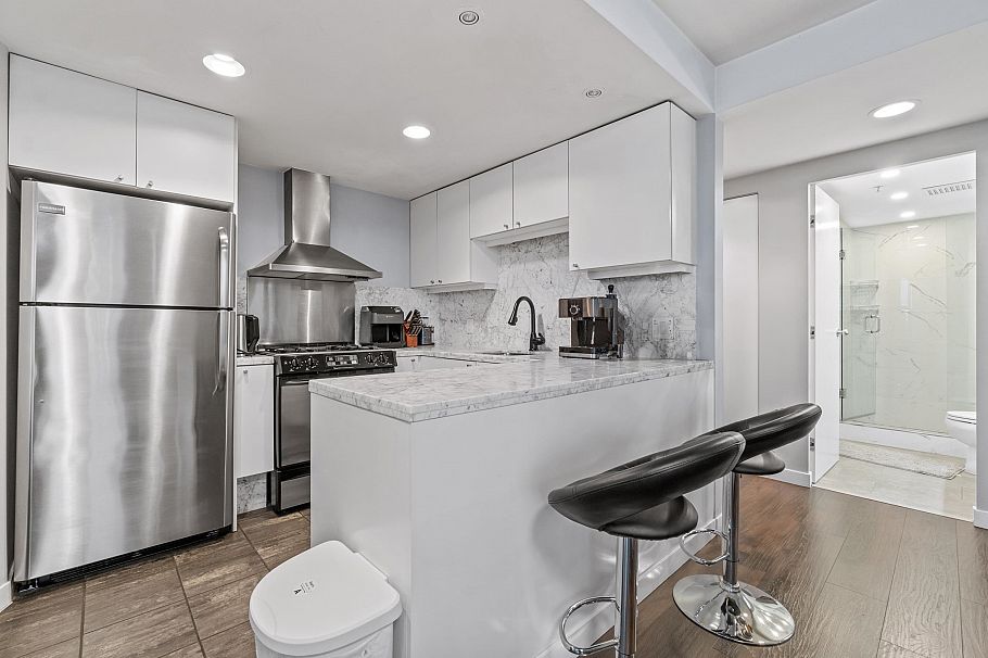 2709 501 Pacific Street Vancouver, BC - 9