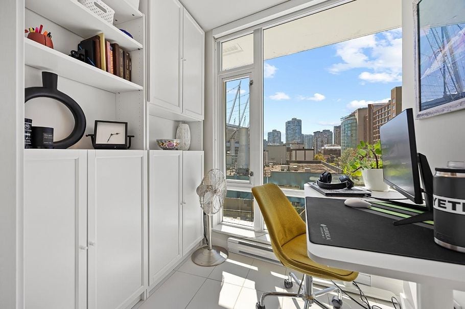 607 161 West Georgia Street Vancouver, BC - 13
