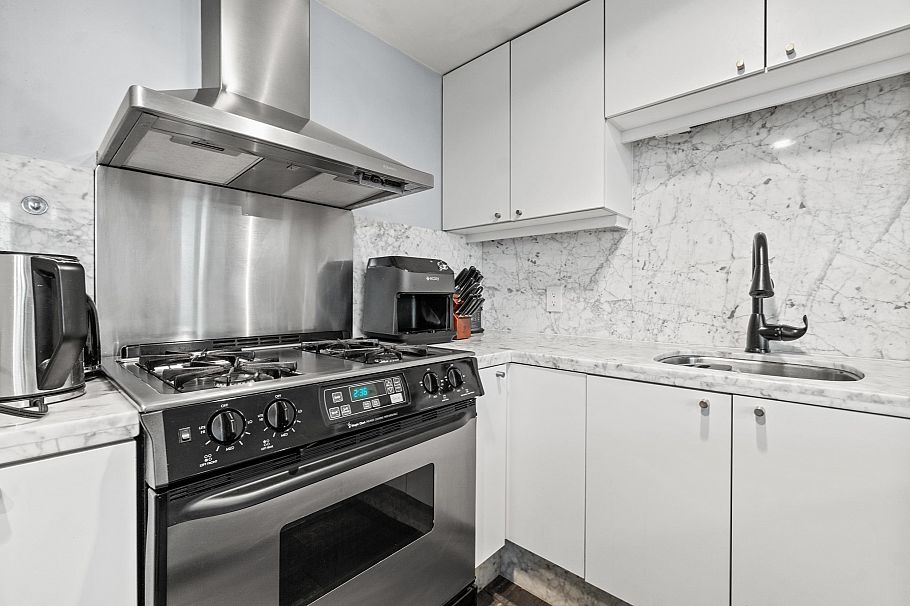 2709 501 Pacific Street Vancouver, BC - 10