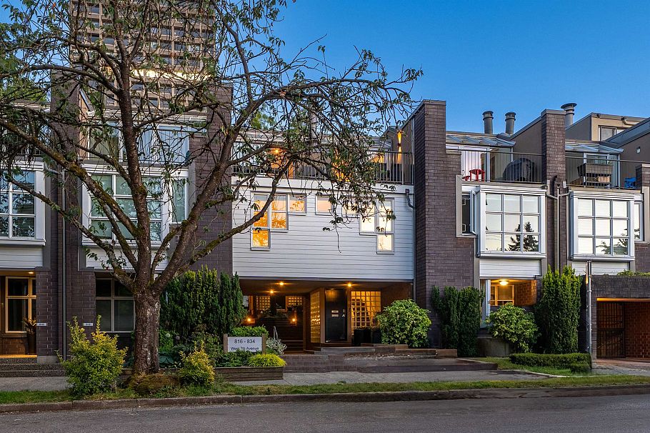 832 W 7th Avenue Vancouver, BC - 2