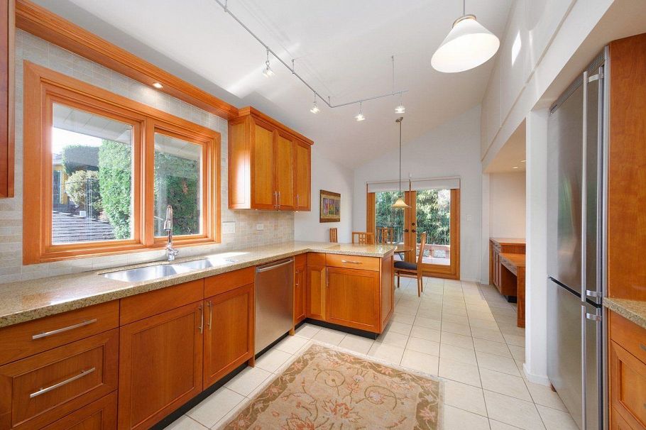4729 Paton Street Vancouver, BC - 9
