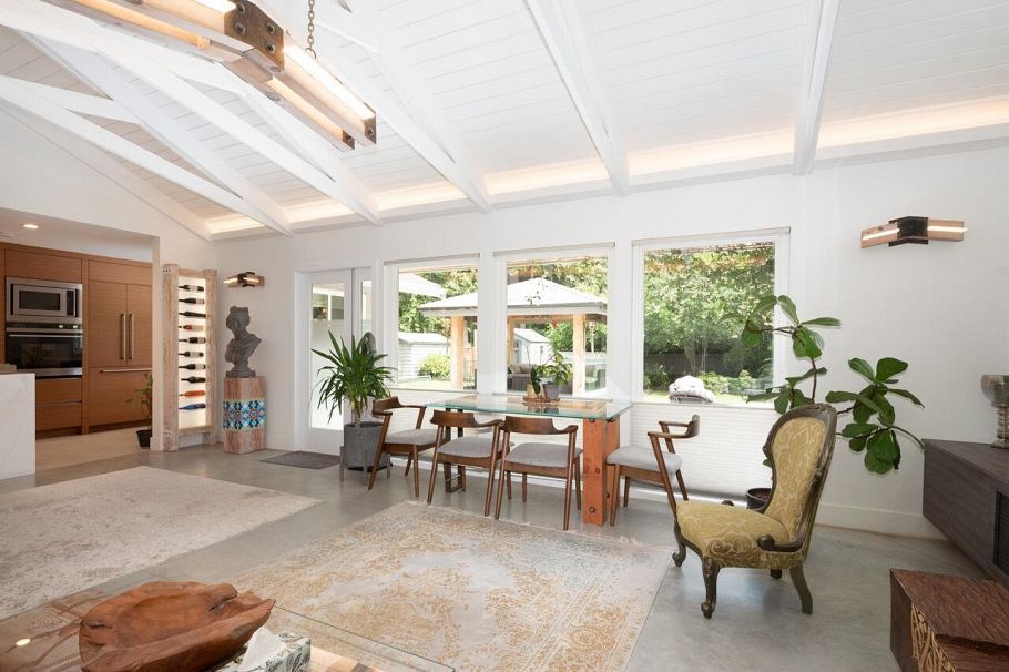 2420 Edgemont Boulevard North Vancouver, BC - 5