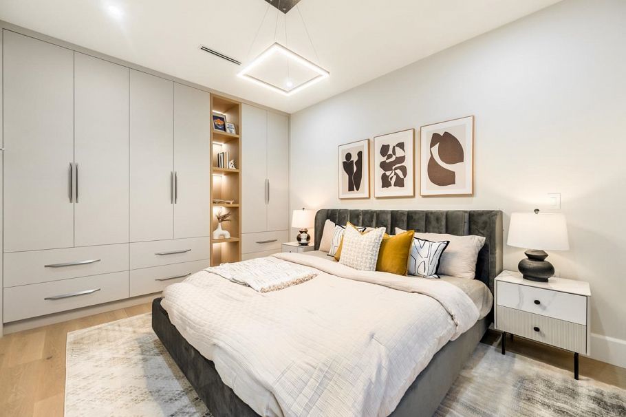 2078 W 57th Avenue Vancouver, BC - 26