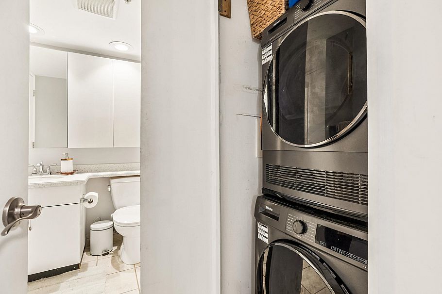 219 288 E 8th Avenue Vancouver, BC - 16