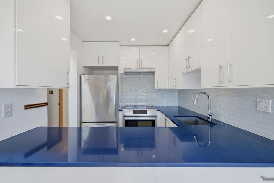PH7 1827 W 3rd Avenue Vancouver, BC - 8