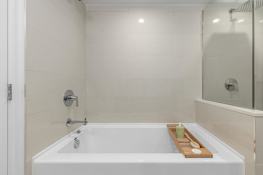 1803 1009 Harwood Street Vancouver, BC - 16