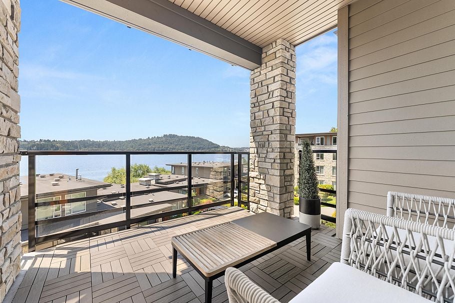 305 3911 Cates Landing Way North Vancouver, BC - 3