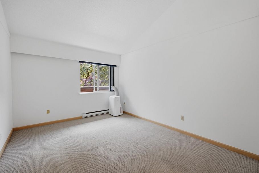 PH7 1827 W 3rd Avenue Vancouver, BC - 11