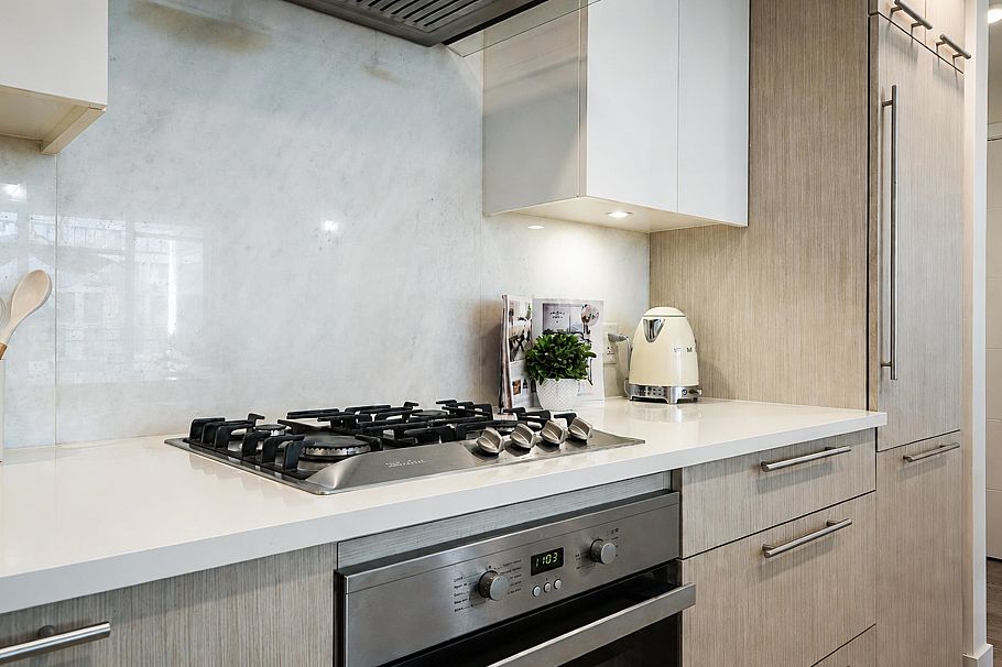 304 4963 Cambie Street Vancouver, BC - 8