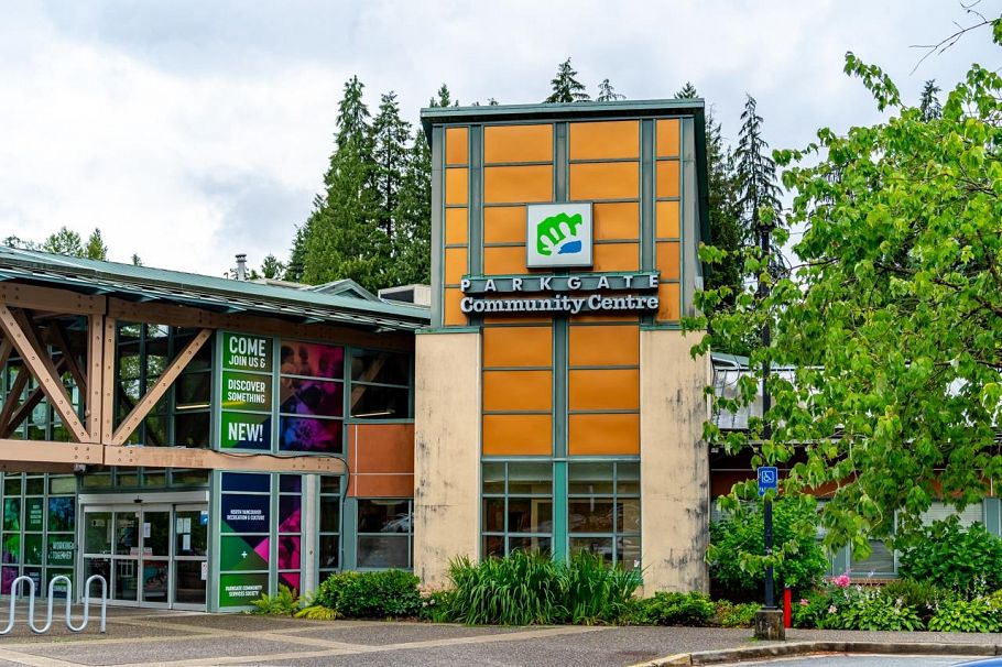 405 3658 Banff Court North Vancouver, BC - 38