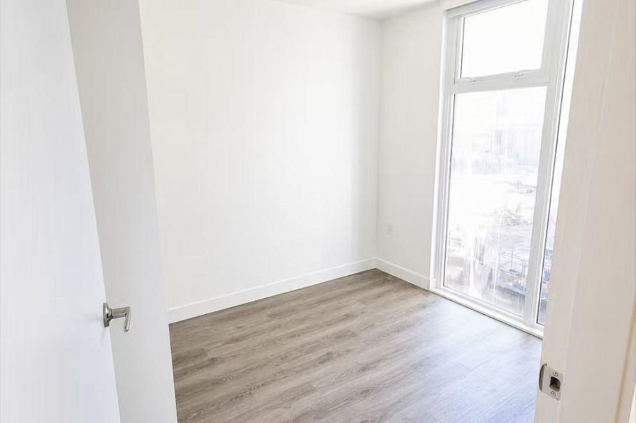 208 8188 Fraser Street Vancouver, BC - 13