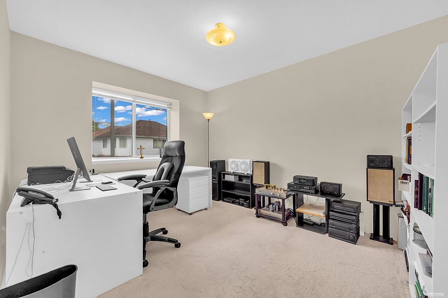 1268 Nanaimo Street Vancouver, BC - 24