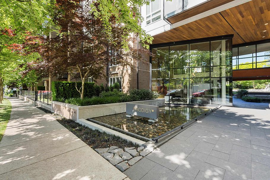 217 6033 Gray Avenue Vancouver, BC - 23