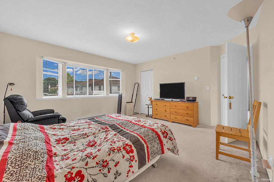 1268 Nanaimo Street Vancouver, BC - 20