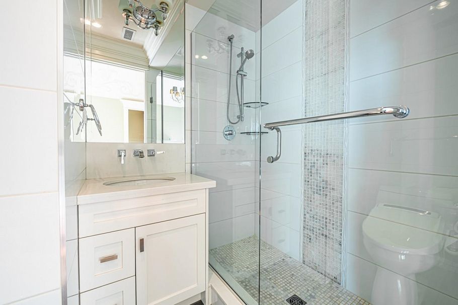 3178 W 23rd Avenue Vancouver, BC - 28