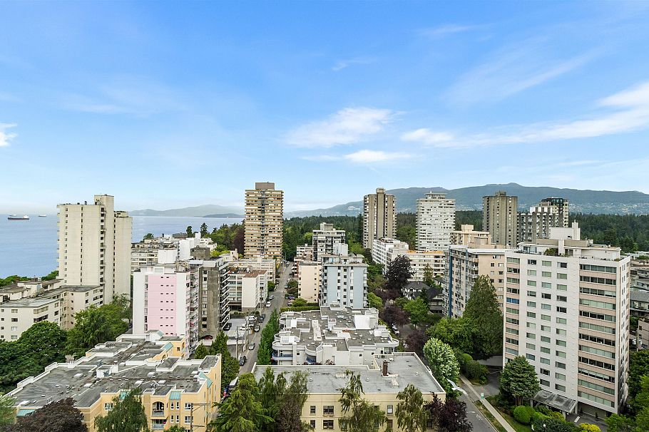 1903 1850 Comox Street Vancouver, BC - 34