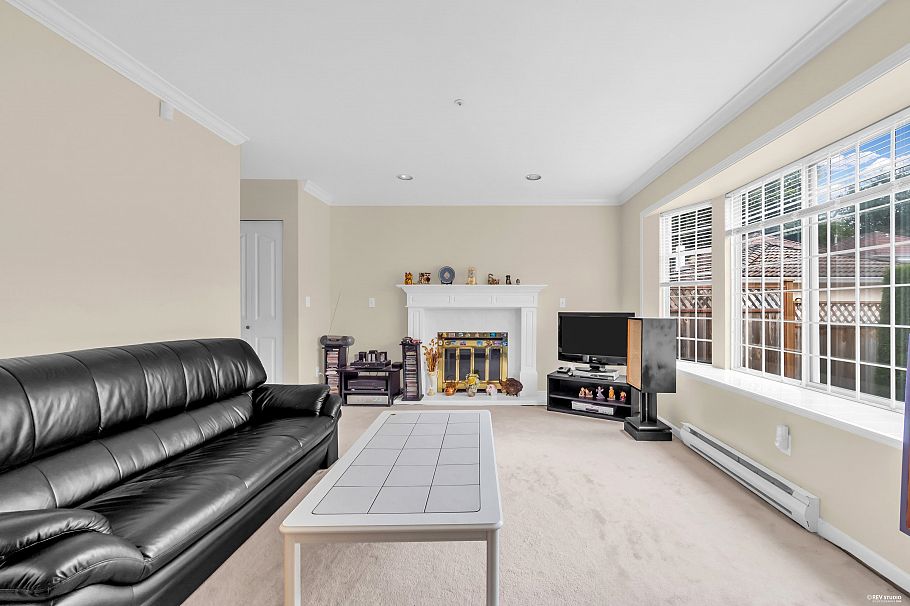 1268 Nanaimo Street Vancouver, BC - 7