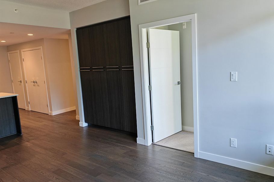 208 5077 Cambie Street Vancouver, BC - 8