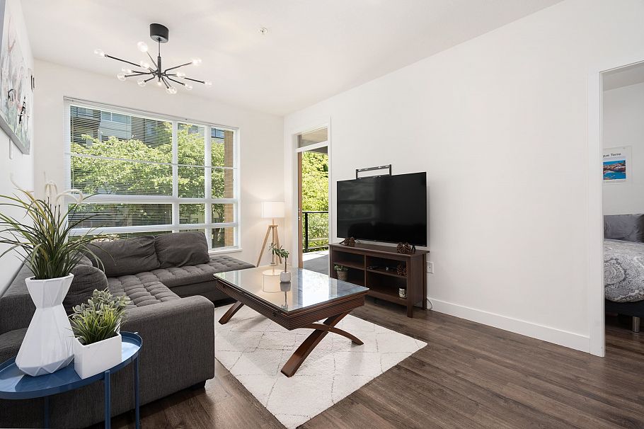 217 6033 Gray Avenue Vancouver, BC - 4