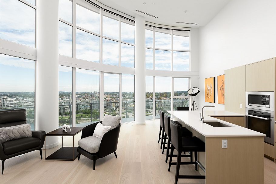 2817 89 Nelson Street Vancouver, BC - 2