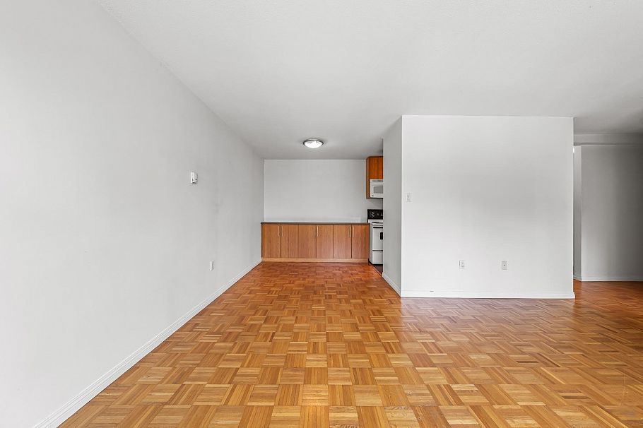 402 1330 Harwood Street Vancouver, BC - 14