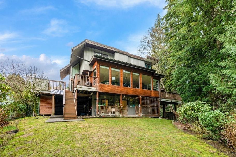 5344 Cliffridge Avenue North Vancouver, BC - 27