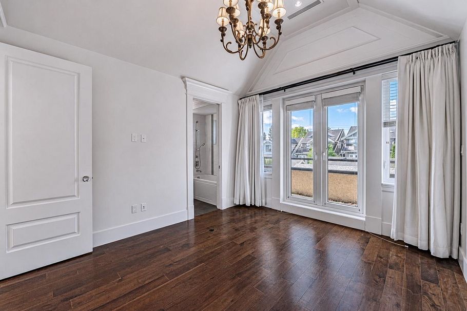 3178 W 23rd Avenue Vancouver, BC - 29