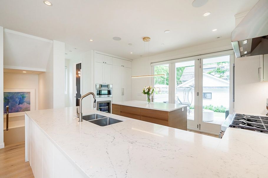 785 W 20th Avenue Vancouver, BC - 6