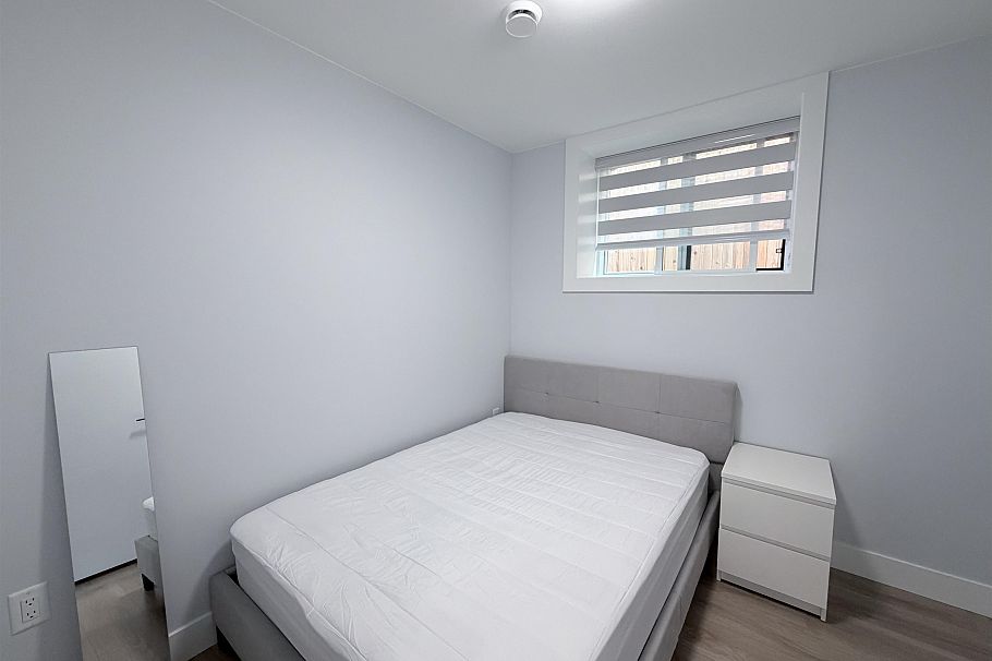 4328 Gladstone Street Vancouver, BC - 30