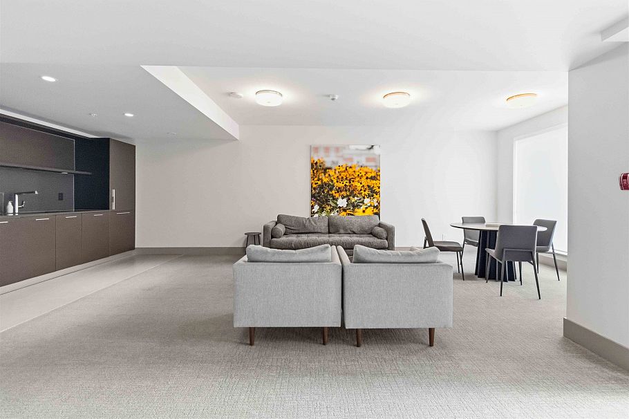 303 7128 Adera Street Vancouver, BC - 5