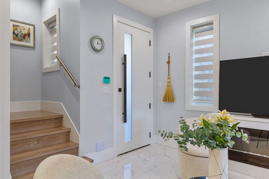 4328 Gladstone Street Vancouver, BC - 3