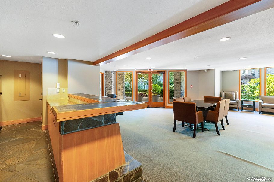 510 530 Raven Woods Drive North Vancouver, BC - 25