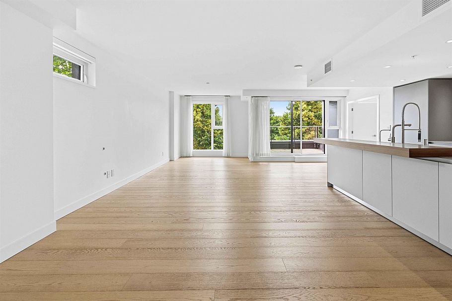 303 7128 Adera Street Vancouver, BC - 17