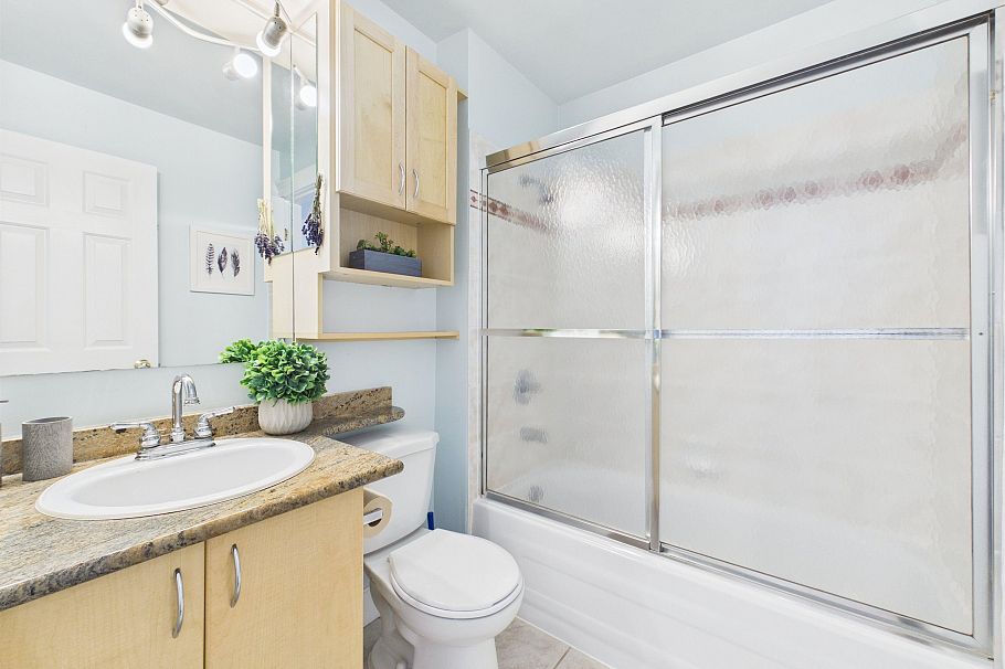 215 2238 Kingsway Street Vancouver, BC - 17
