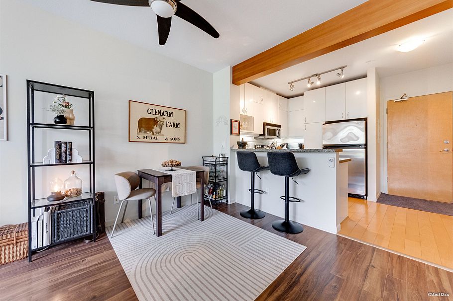 319 580 Raven Woods Drive North Vancouver, BC - 8