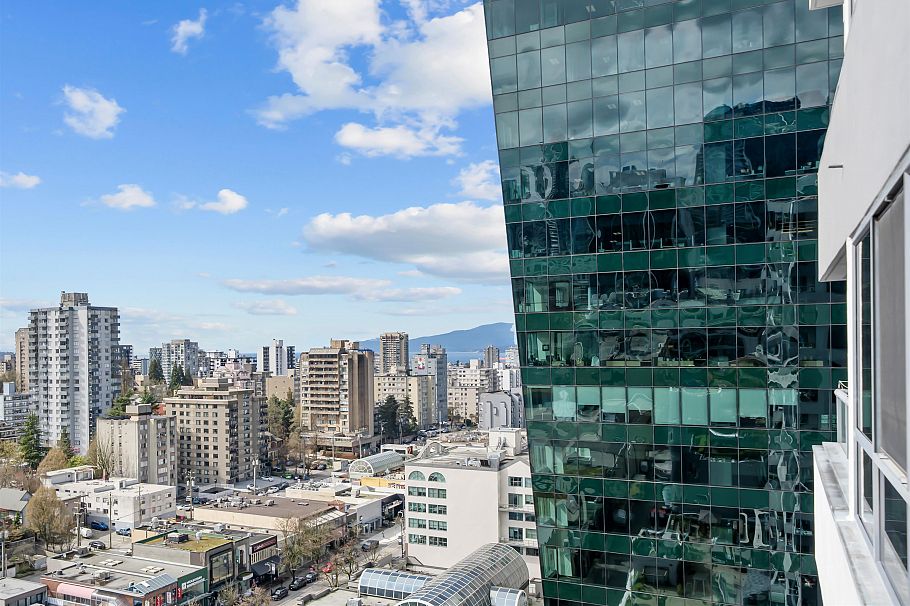 1908 1060 Alberni Street Vancouver, BC - 5