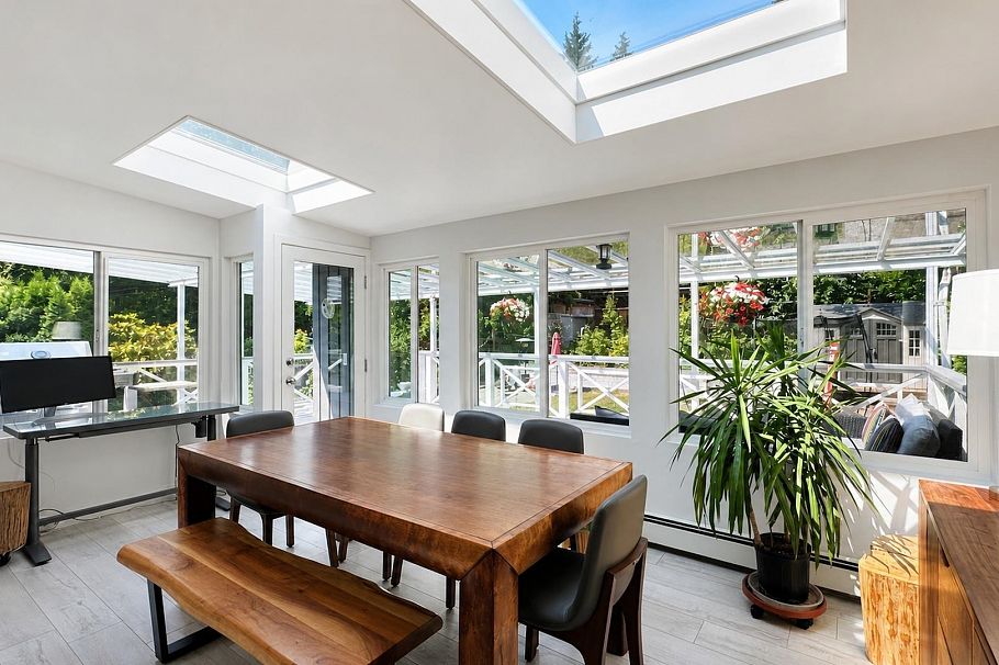 1398 Chamberlain Drive North Vancouver, BC - 7