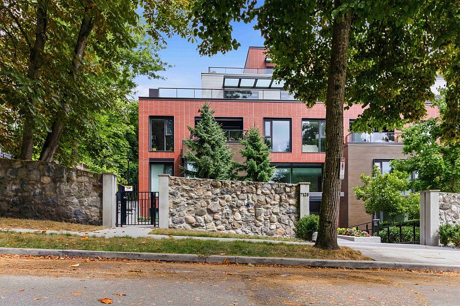 303 7128 Adera Street Vancouver, BC - 2