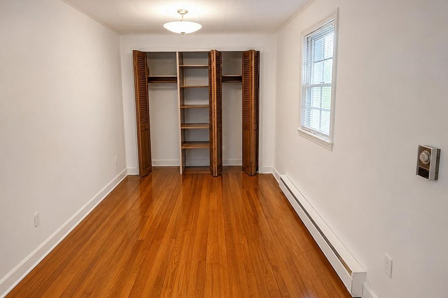 856 E 33rd Avenue Vancouver, BC - 7