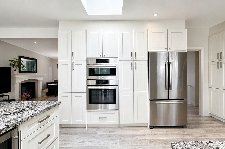 1398 Chamberlain Drive North Vancouver, BC - 9