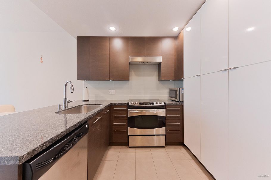 322 5928 Birney Avenue Vancouver, BC - 6